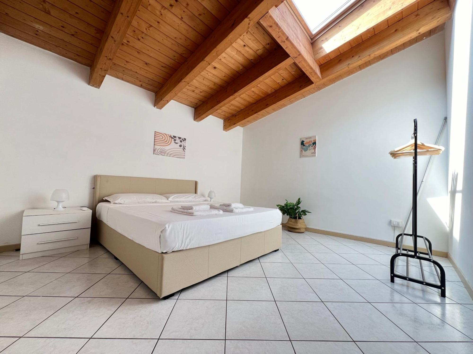 Apartamento Big Mansarda Goldoni - Duomo M4 Lin Airport